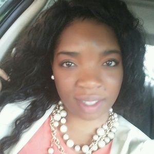 Meet your Posher, Veronica